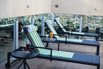 Sundeck