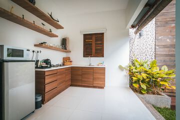 Private kitchenette