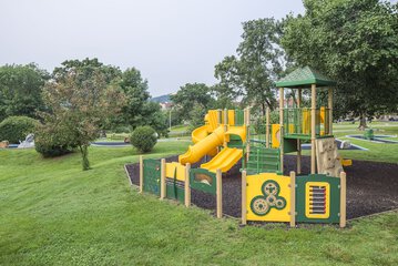 Children's play area - outdoor