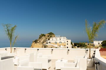 Rooftop terrace