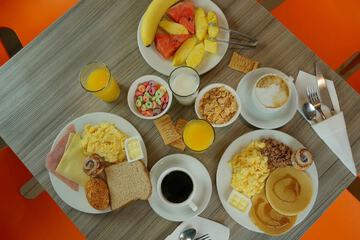Breakfast meal