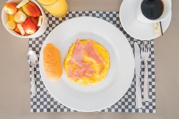 Breakfast meal
