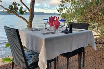 Couples dining