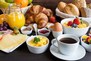 Breakfast buffet