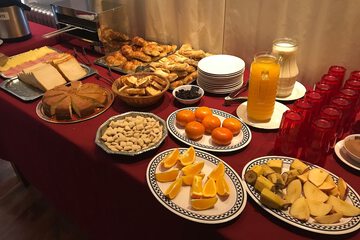 Breakfast buffet