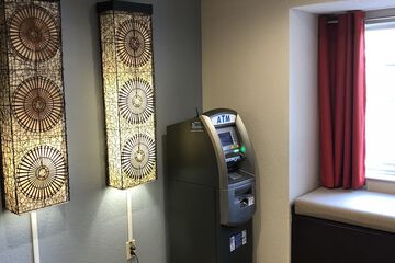 ATM/banking on site
