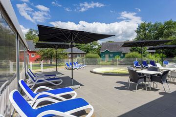 Sundeck
