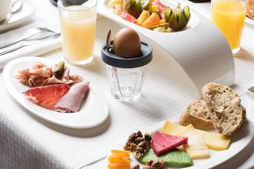 Breakfast meal