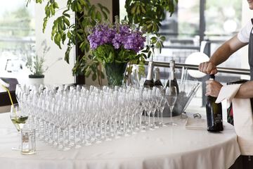 Banquet hall