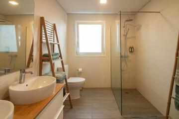 Photo 37