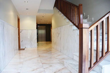 hotel_rooms