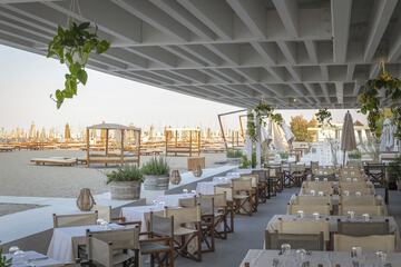 Beach bar
