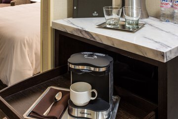 Breakfast/Coffee Service 107 of 121