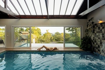 Infinity pool