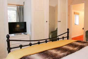 guest_rooms