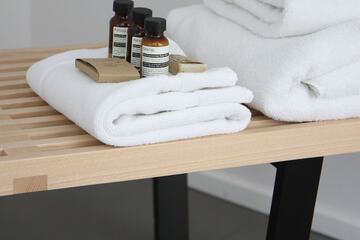 Bathroom amenities