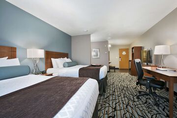 Room 9 of 63