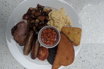 Breakfast meal