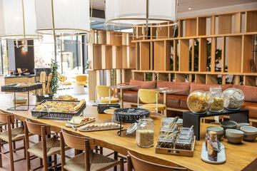Breakfast buffet