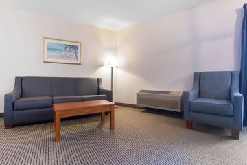 Room 34 of 49