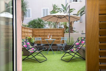Terrace/patio