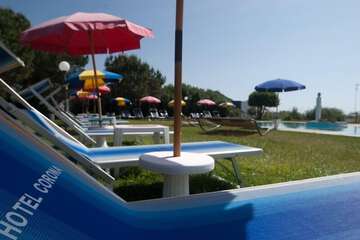 Sundeck