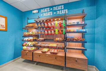 Snack bar
