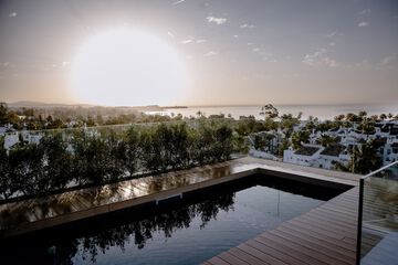 Rooftop pool