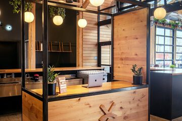 Check-in/check-out kiosk