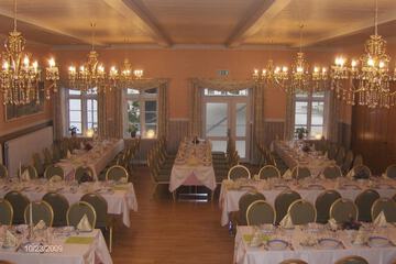 Banquet hall