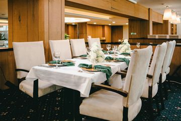 Indoor wedding