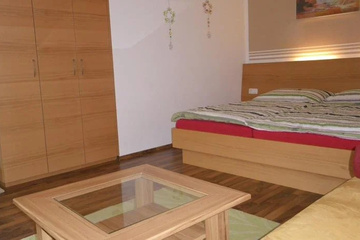 guest_rooms