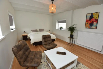 hotel_rooms