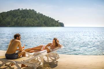 Sundeck