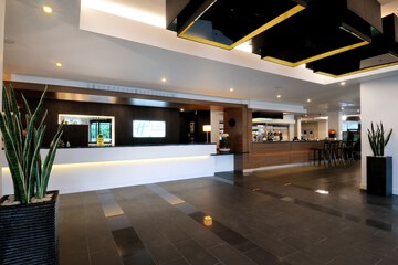 Check-in/check-out k