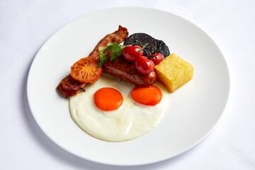 Breakfast meal