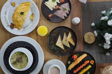 Breakfast buffet