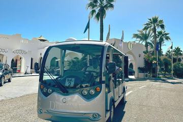 Electric vehicle charging station