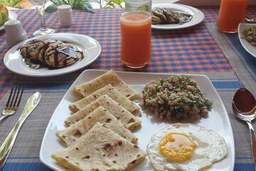 Breakfast meal