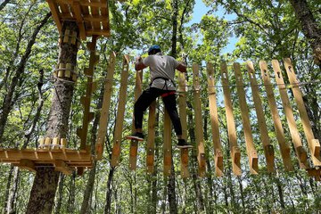 Ropes course (team building)