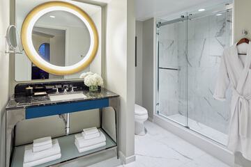 Bathroom shower