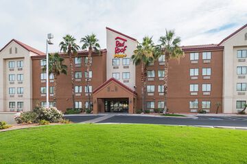 Red Roof Inn PLUS+ Phoenix West