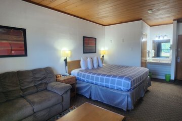 Room 43 of 57