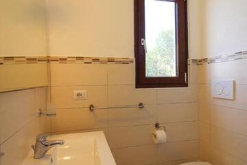 Photo 64