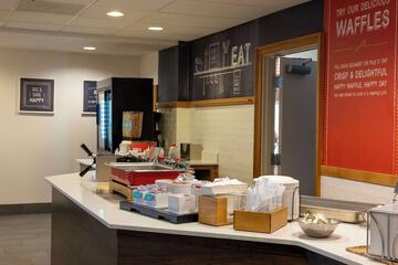 Breakfast/Coffee Service 31 of 35