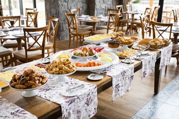 Breakfast buffet