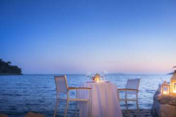 Couples dining