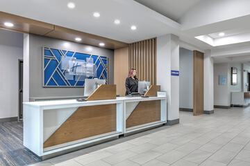 Check-in/check-out kiosk