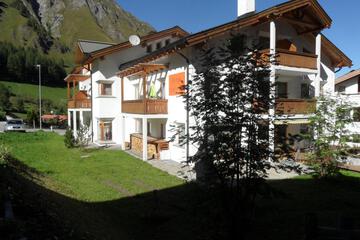 Photo 46