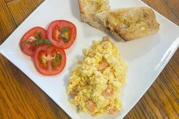 Breakfast meal